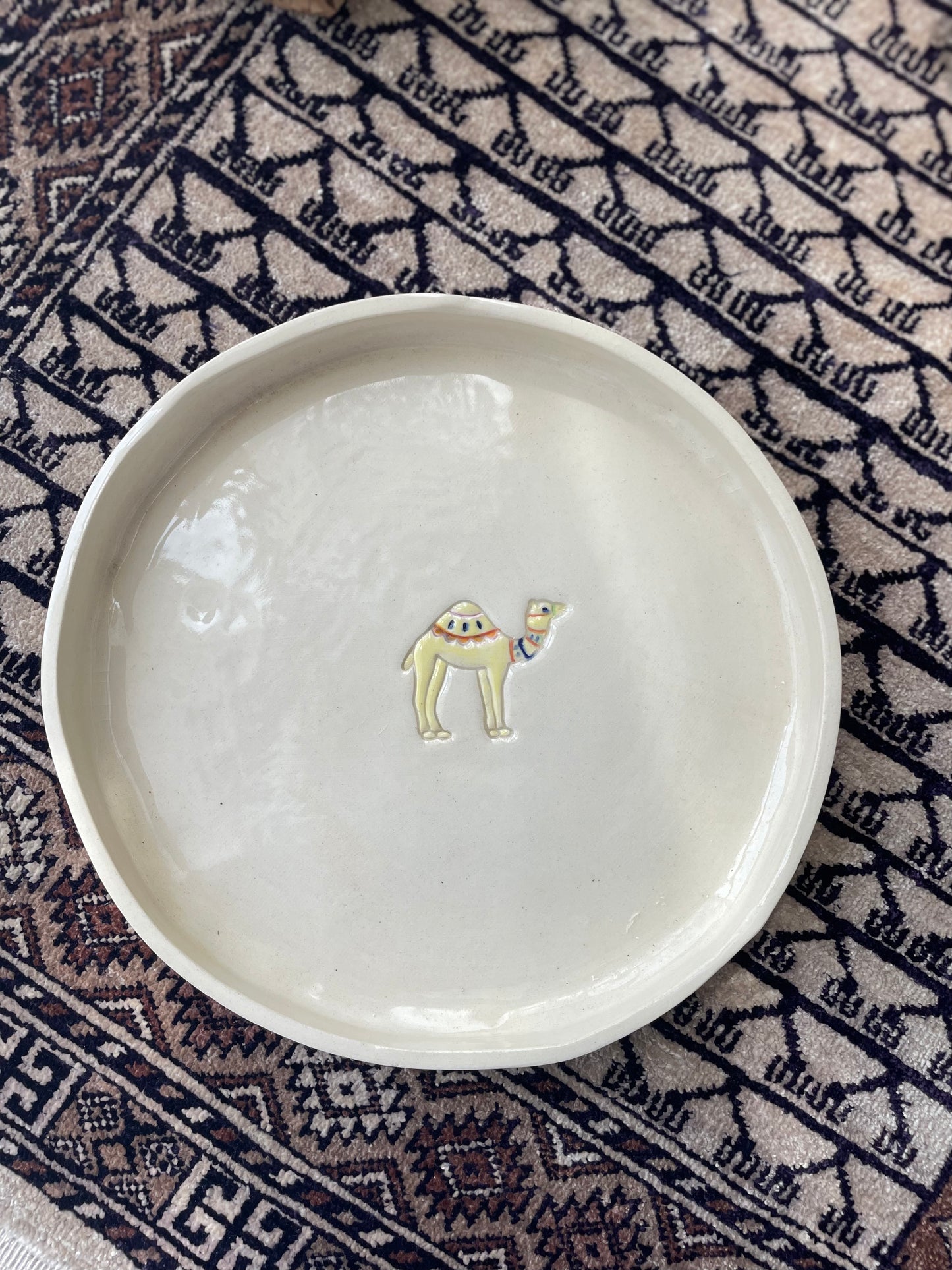 Camel Plate